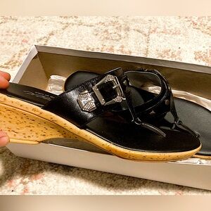 NEW Onex Black Buckle Sandal Wedge
